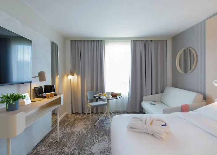 Novotel Aix-en-Provence Pont de L\'Arc