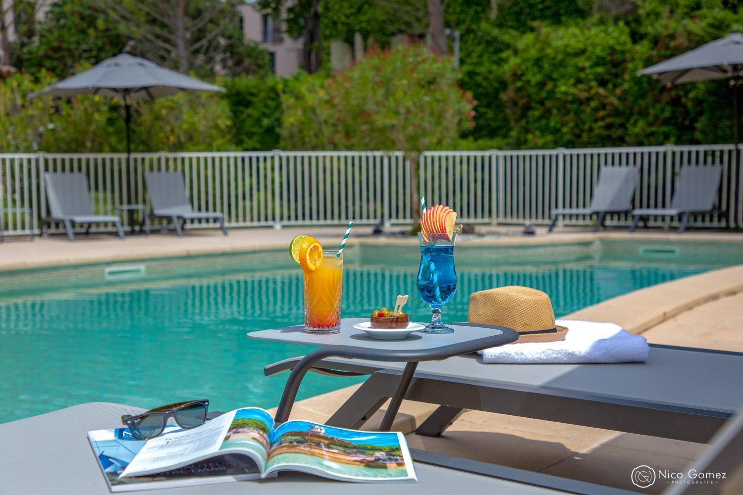 Novotel Pont De L'arc Hotel 4*