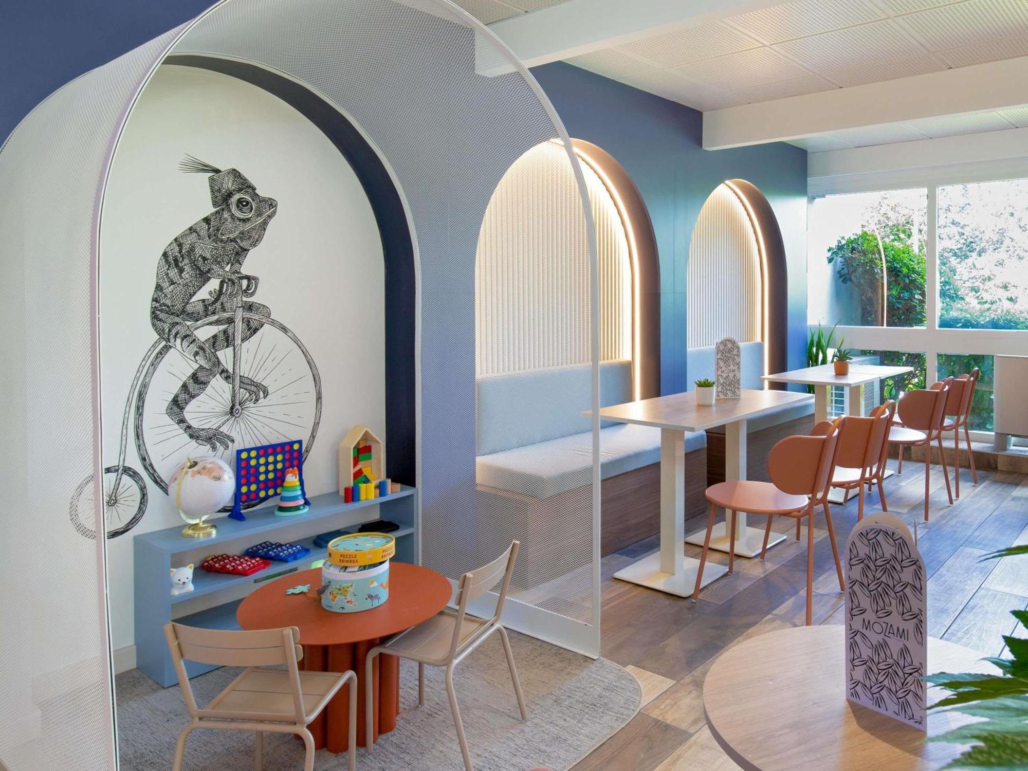 Hotel Novotel Pont De L'arc Aix-en-Provence